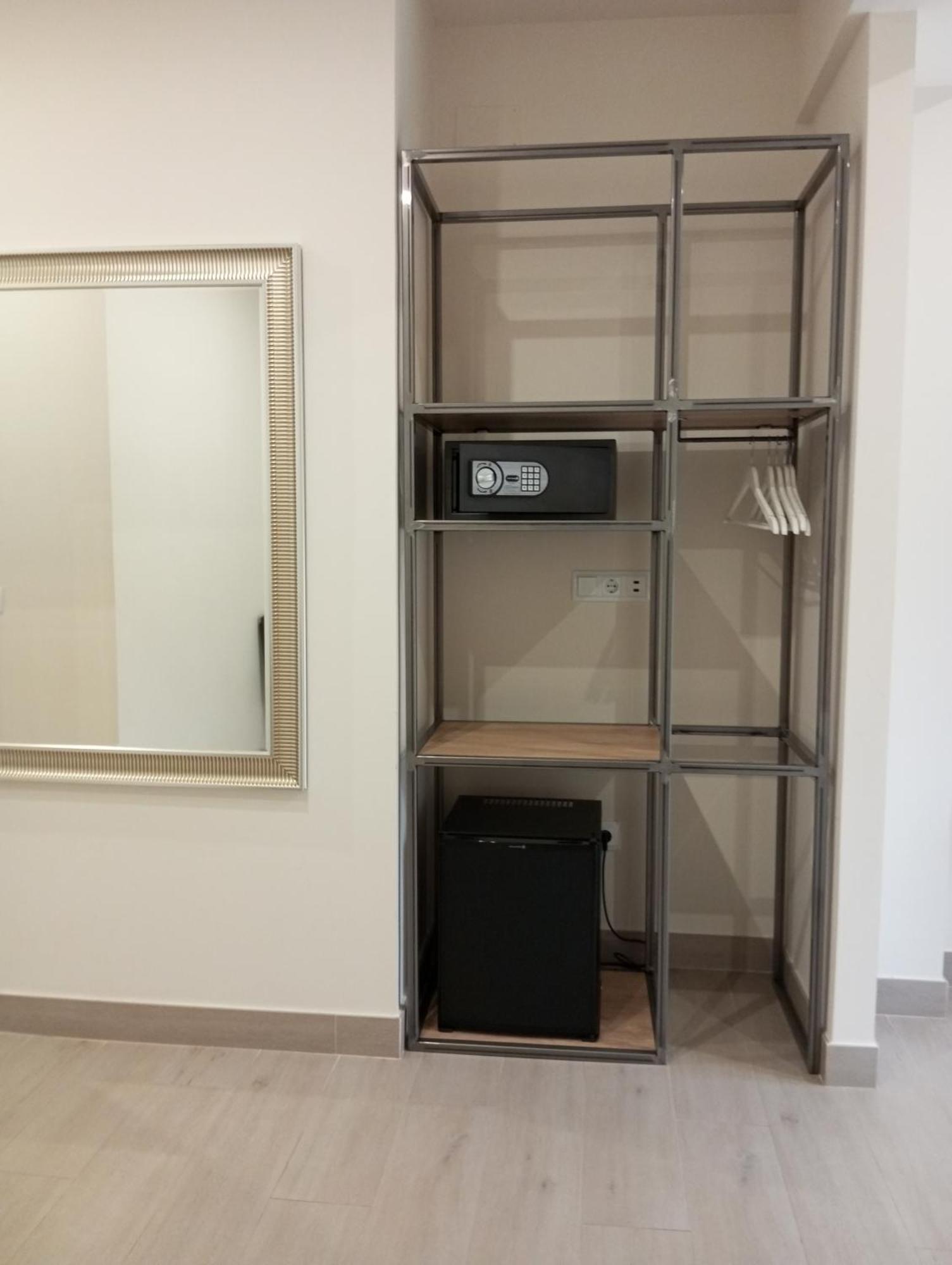 Hostal La Estacion Terrazas Madrid Kültér fotó